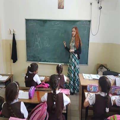 وصول مدرسات اللغة الروسية إلى سورية اللغة الروسية watanserb.com