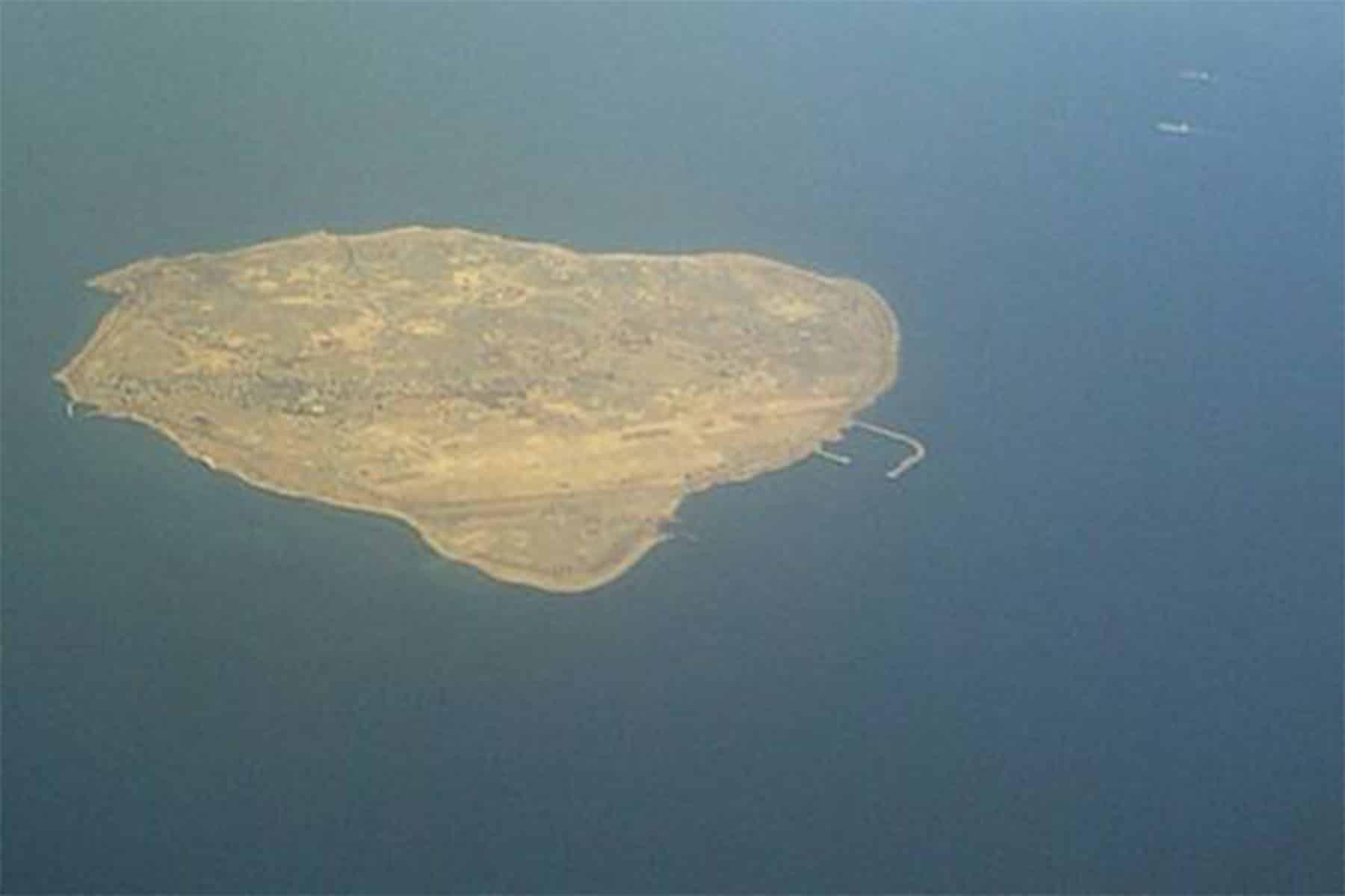 الإمارات تثير الجدل بتصريحات هيكل حول جزرها المحتلة من إيران وعلاقتها بالبحرين جزر الامارات watanserb.com