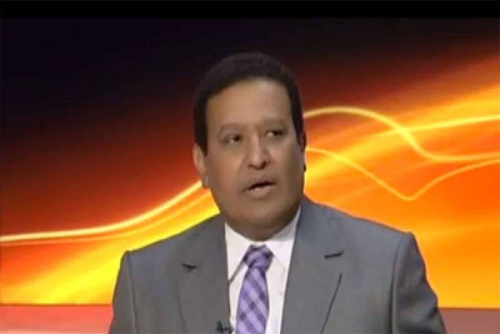 الكاتب سليم عزوز watanserb.com