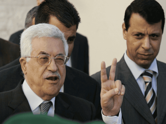 كيري يهدد عباس watanserb.com