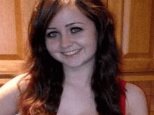 الفستان الملاصق watanserb.com