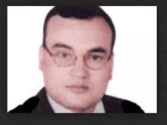 “كالعهن المنفوش”:بشر ومطر .. يتساقطون بشر ومطر يتساقطون watanserb.com