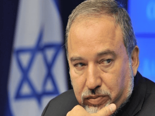 ليبرمان وشخصية عربية كبيرة watanserb.com