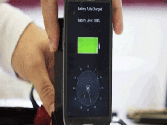 شاحن بطارية يزود بالطاقة watanserb.com