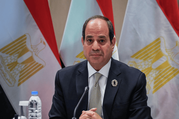 أكاديمي سعودي: السيسي سيراجع حساباته بعد موقف مجلس التعاون والجاهل عدو نفسه السيسي سيراجع حساباته watanserb.com