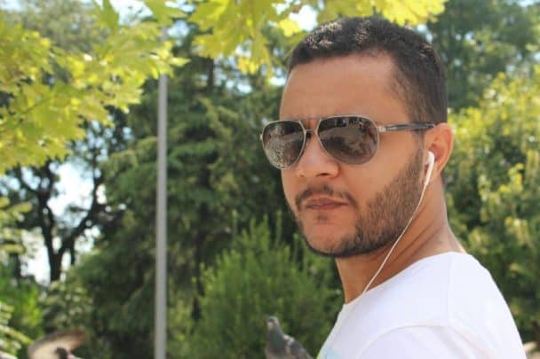 منظمة العفو الدولية تعرب عن قلقها حول نجل مستشار “مرسي” الموقوف في الإمارات نجل مستشار مرسي بالإمارات watanserb.com