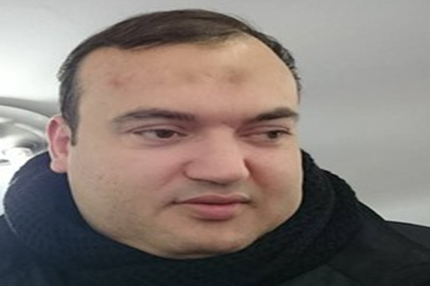 أبوابك العالية اللصيقة watanserb.com