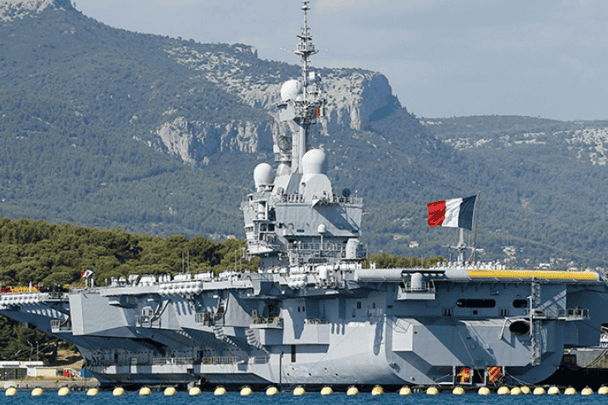 حاملة الطائرات الفرنسية watanserb.com