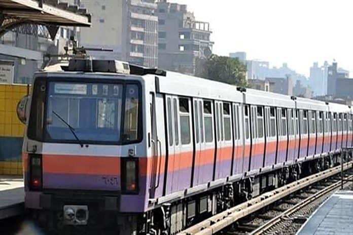 انتحار أخصائية أمام قطارات المترو watanserb.com