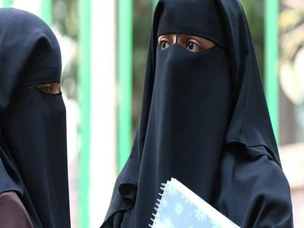 فصل دكتور بجامعة القاهرة اغتصب طالبة دراسات عليا! دكتور اغتصب طالبة دراسات عليا watanserb.com