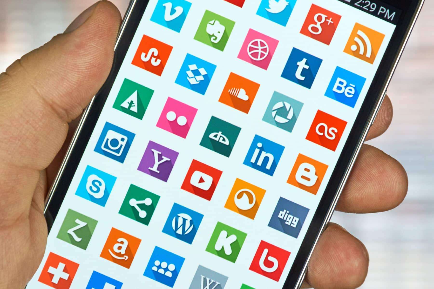 أفضل 10 تطبيقات مجانية لهاتفك تستحق التجربة لتعزيز تجربة الاستخدام اليومية تطبيقات مجانية watanserb.com