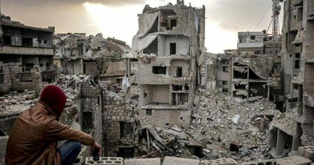 كاتب سعودي موال للإمارات watanserb.com