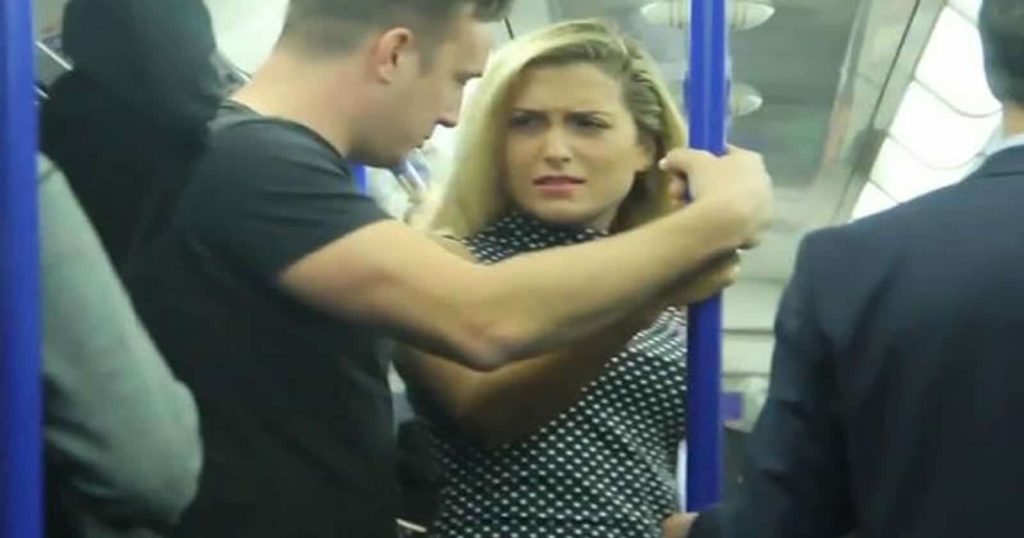 امرأة تعرضت للتحرش بلندن watanserb.com