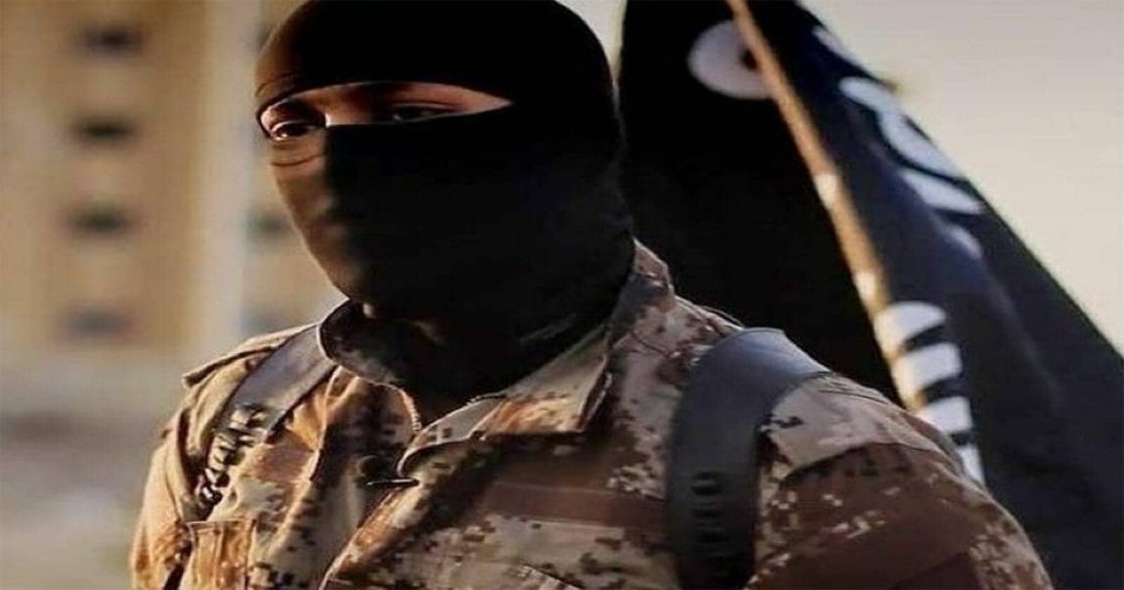 احتفالات أنصار داعش في سرت الليبية بـغزوة باريس تثير ردود فعل واسعة على الإنترنت احتفال داعش بغزوة باريس watanserb.com