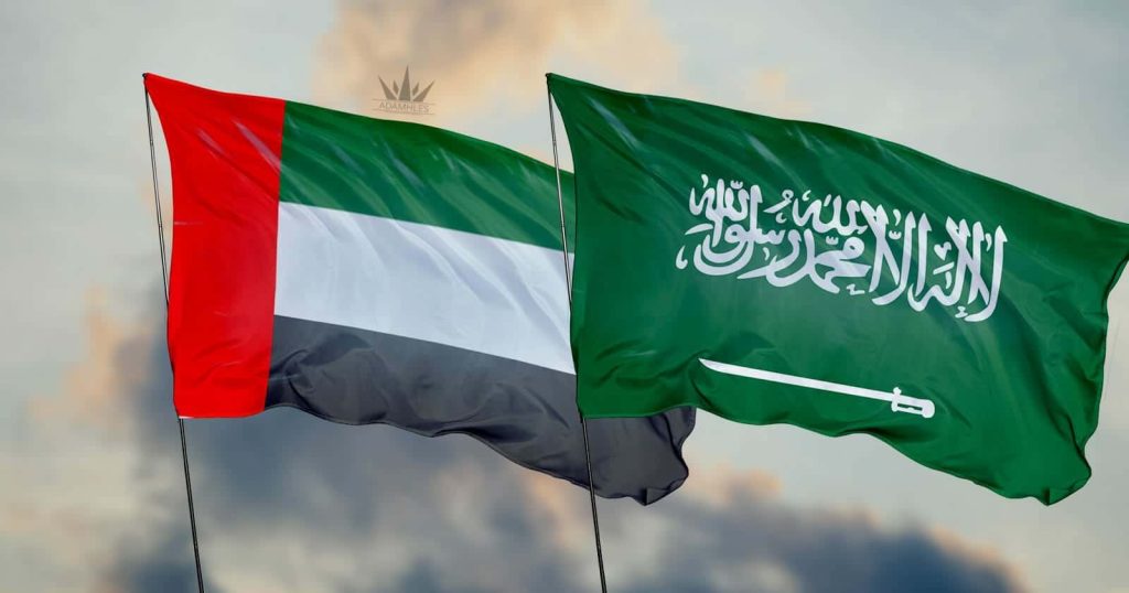 أكاديمي إماراتي يحذر السعودية watanserb.com