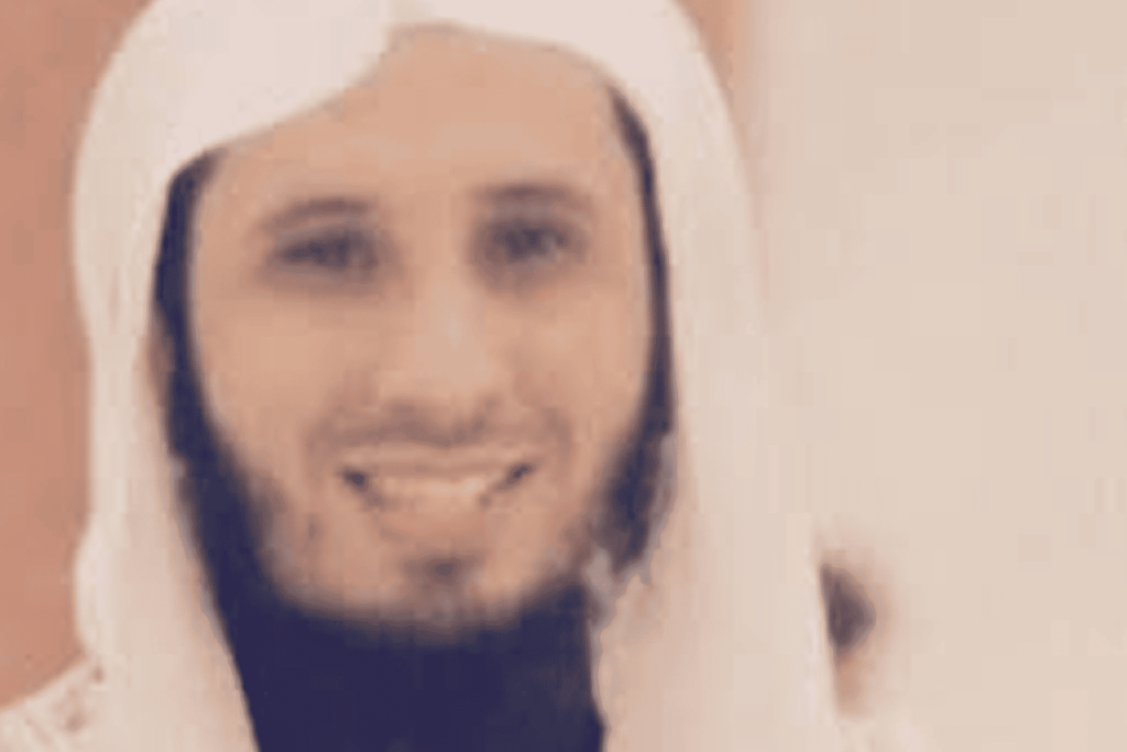 راقي سعودي يثير الجدل بعد زعمه بأن الجن يراسله عبر الهاتف المحمول راقي سعودي و الجن watanserb.com