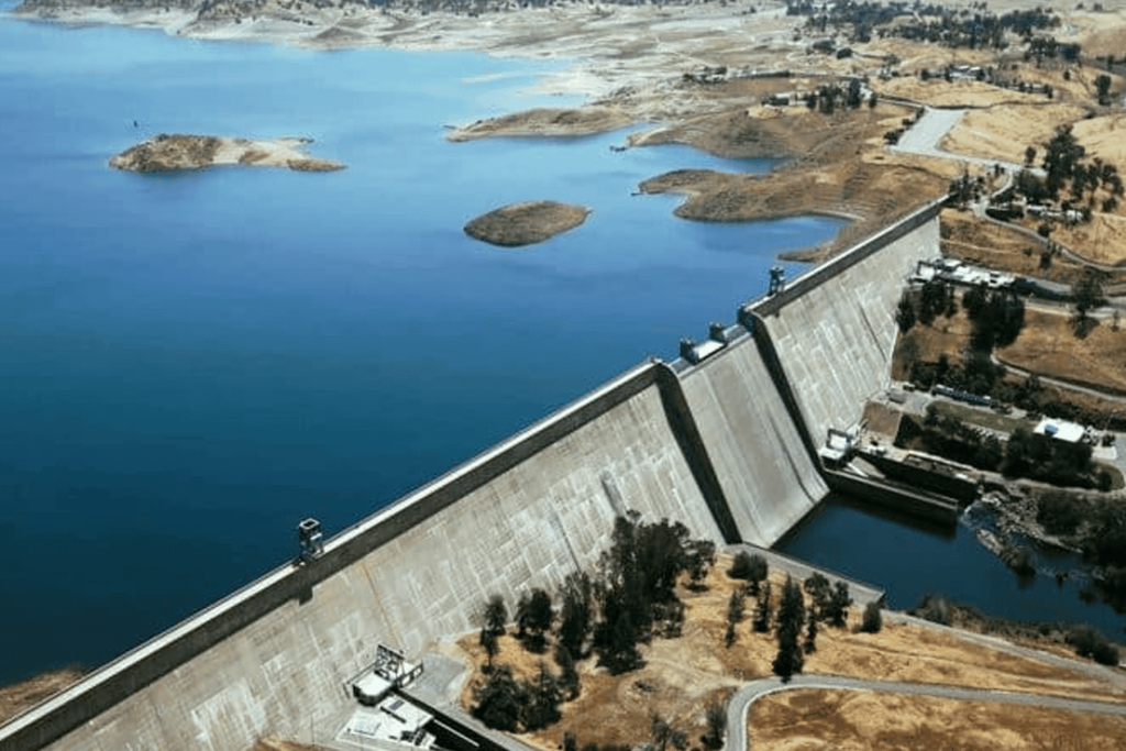 “مفيش مية يعني مفيش”.. رسالة صارمة من سيدة إثيوبية للمصريين! بناء سد النهضة watanserb.com