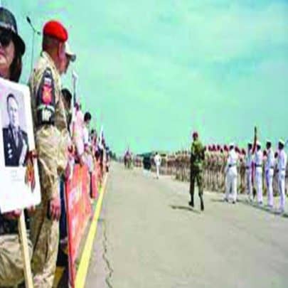 الاحتفال في قاعدة حميميم watanserb.com