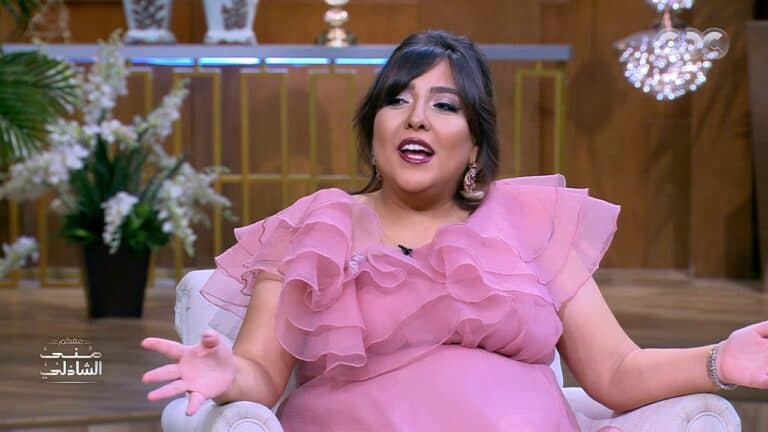 مي كساب تتألق بالحجاب في صور جديدة وتطمئن متابعيها بشأن إصابتها في المسلسل مي كساب watanserb.com