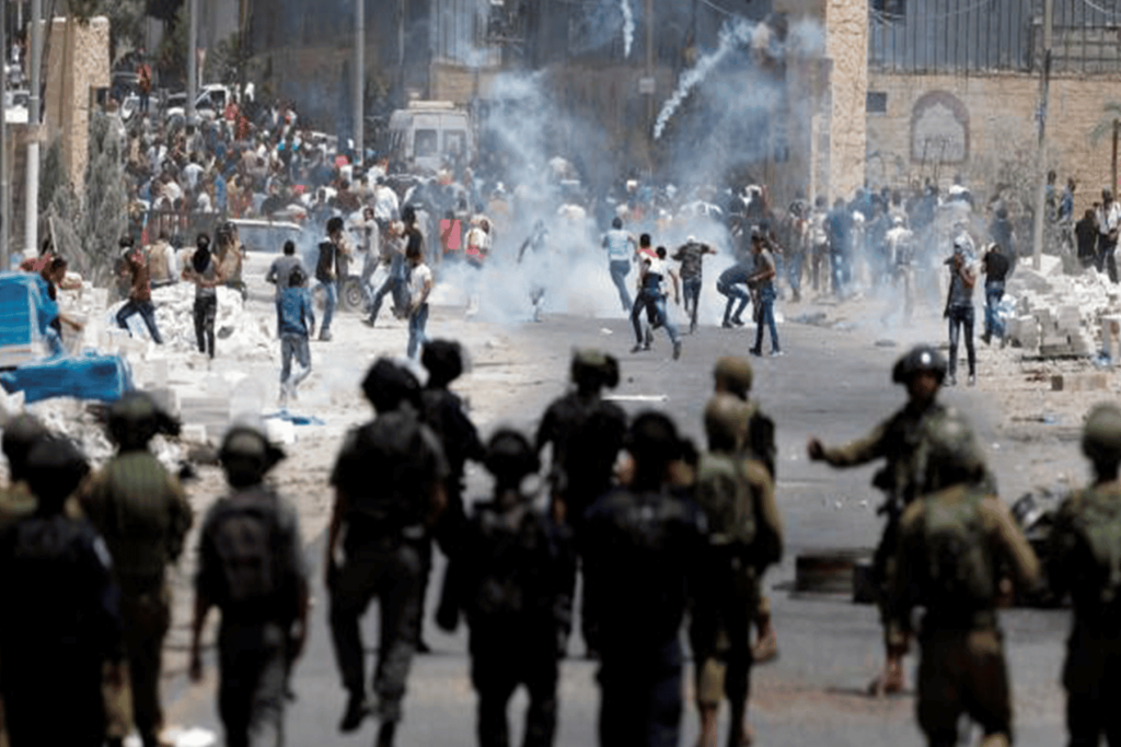 معركة مخيم قلنديا watanserb.com