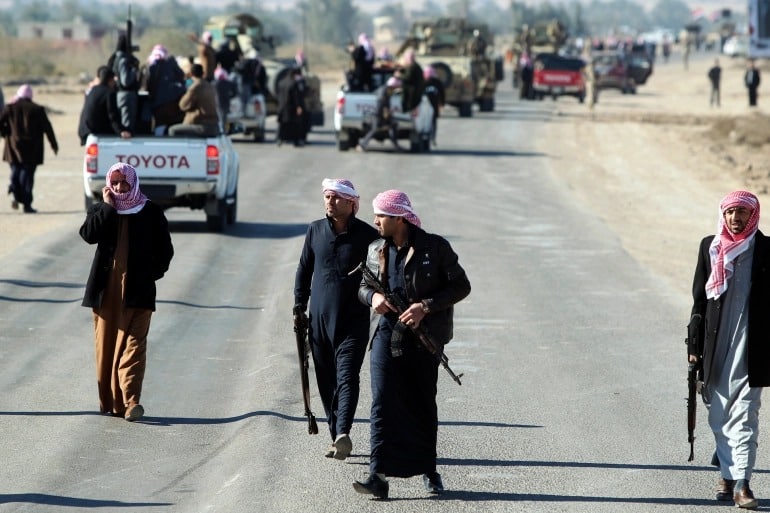 عشائر الأنبار تنشر قوائم بأسماء المبايعين لداعش وتعلن عن إهدار دمائهم عشائر الأنبار وداعش watanserb.com