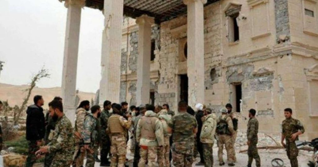 تدمر السورية تحت تأثير الاحتلال الجديد: تفاصيل الوضع الراهن في المدينة المنكوبة سرقات النظام السوري تدمر السورية watanserb.com