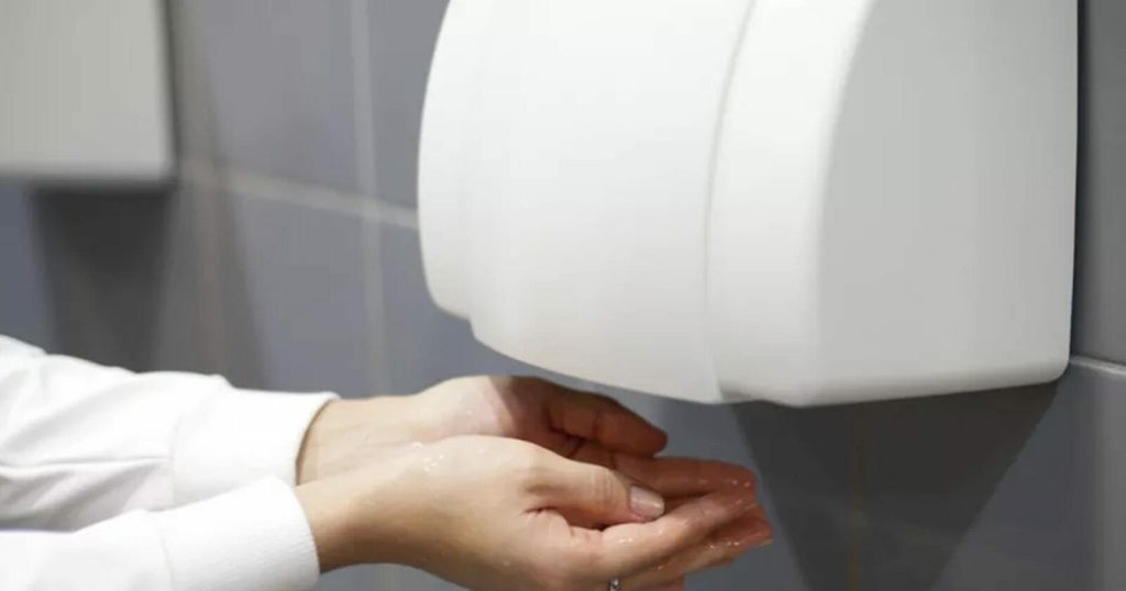 مجففات اليدين في الحمامات watanserb.com