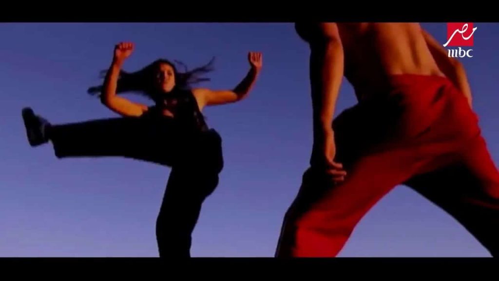 ابنة "فان دام" وركلاتها الخارقة