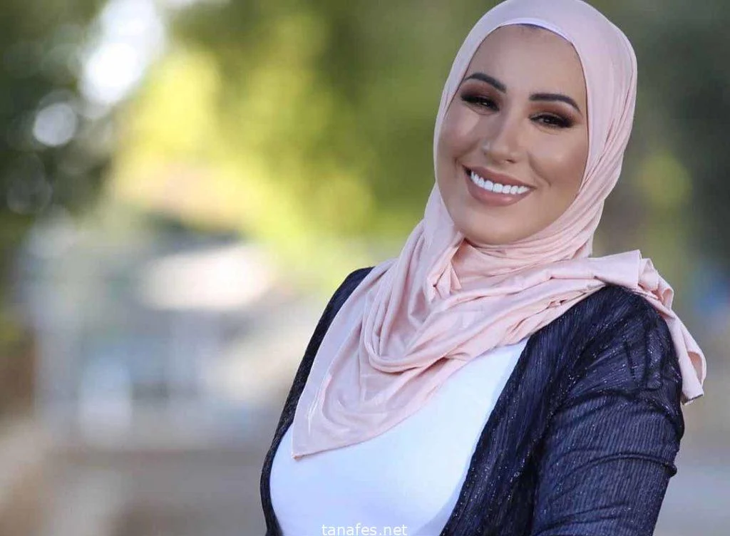 نداء شرارة تعبر عن سعادتها بعودة شيرين عبد الوهاب للفن بعد قرار اعتزالها نداء شرارة