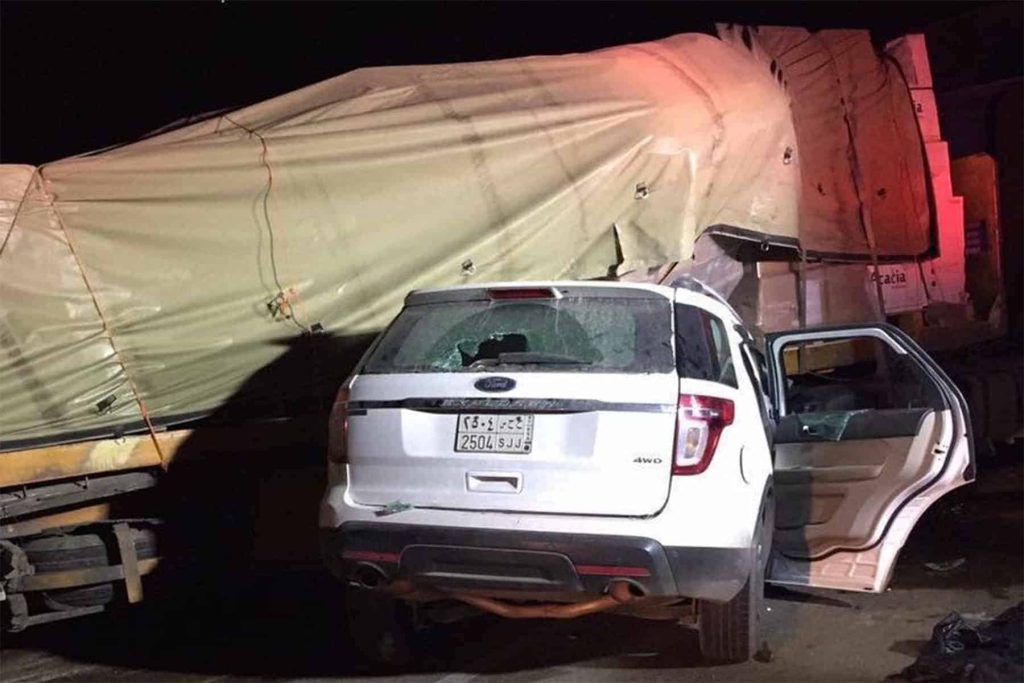 حادث عائلة سلمان العودة تفاصيل يروريها شاهد عيان | القصة الكاملة حادث عائلة سلمان العودة watanserb.com