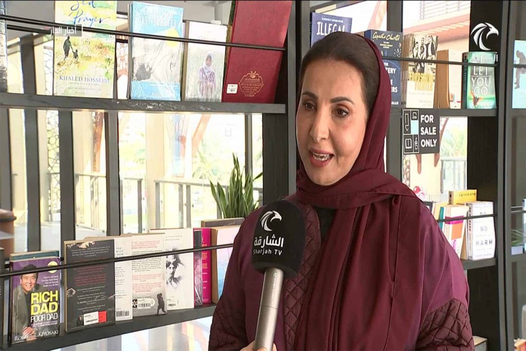 منع الكاتبة بدرية المعمري من السفر مع أطفالها عند المنفذ الحدودي العماني الكاتبة بدرية المعمري watanserb.com