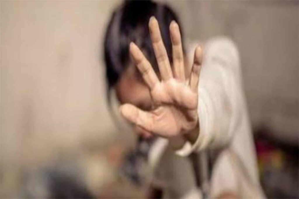 مصري ينقذ ابنة شقيقته من الاغتصاب watanserb.com