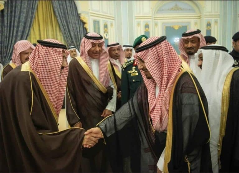 عضو مجلس شورى سعودي: الملك سلمان الذي أعاد العلاقات السعودية المصرية بعد كامب ديفيد قادر ان يعيدها الان | القصة الكاملة عساف بن سالم والملك watanserb.com