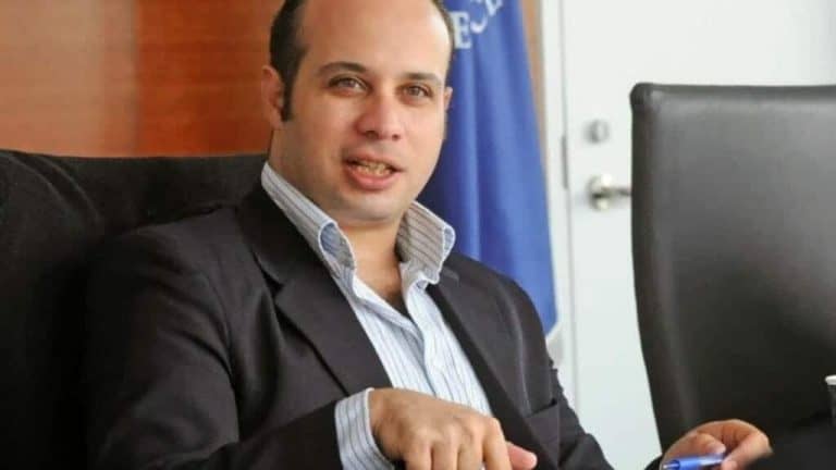 مؤسس حركة 6 أبريل watanserb.com