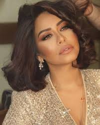 شيرين عبد الوهاب تواجه حارس أمن بحركة طريفة خلال حفلها في السويد للدفاع عن معجبة شيرين عبد الوهاب watanserb.com