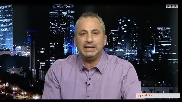 استشهد بآيات قرآنية.. صحافي إسرائيلي عن مجزرة #دوما:”ليش دم المسلم حلال على الأسد وحرام على إسرائيل؟!” | القصة الكاملة الشاهين يتصدى لشائعات كوهين حول تطبيع السلطنة watanserb.com