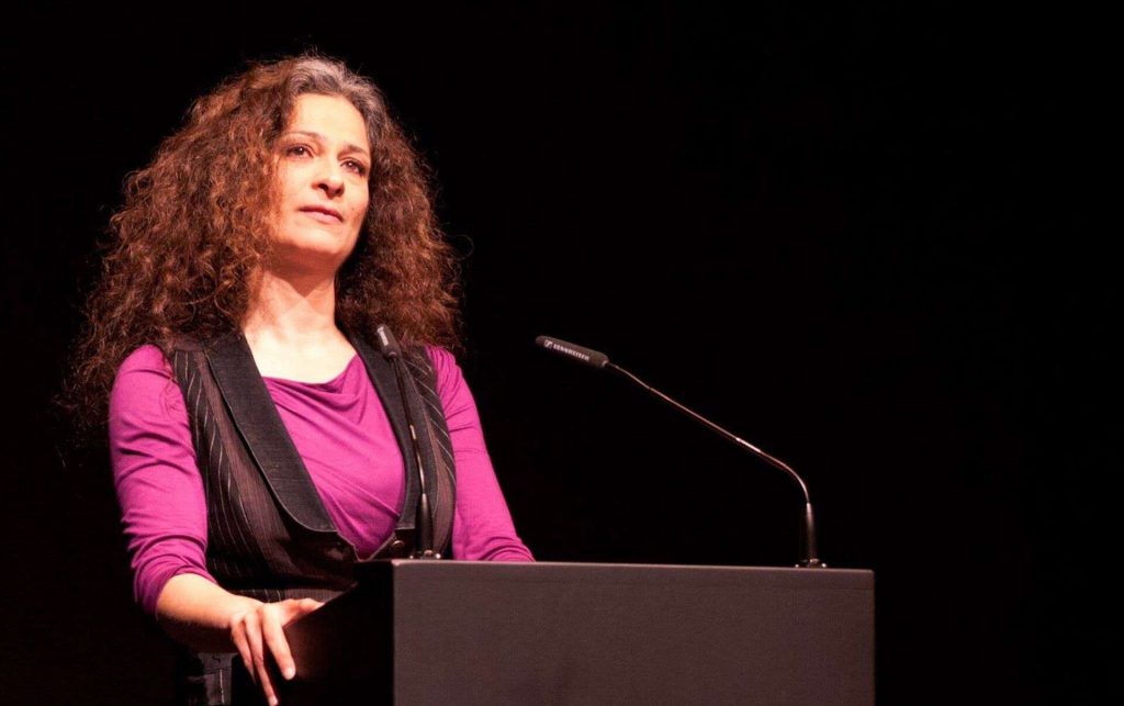 مي سكاف watanserb.com