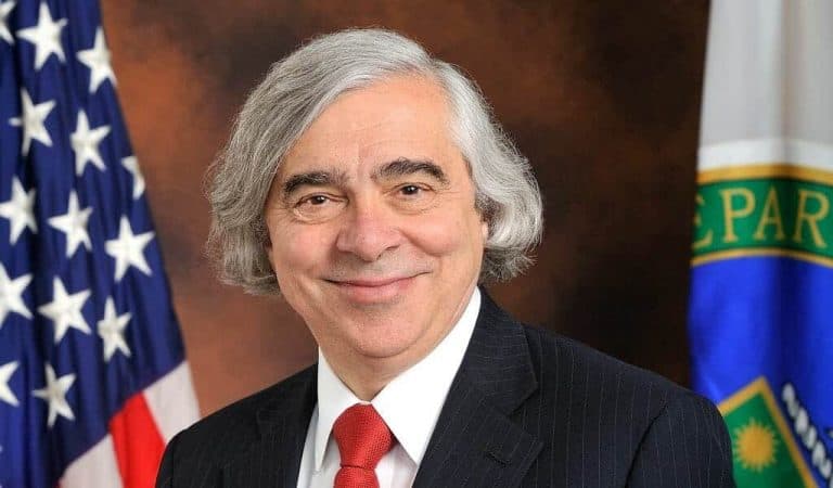 إيرنست مونيز watanserb.com