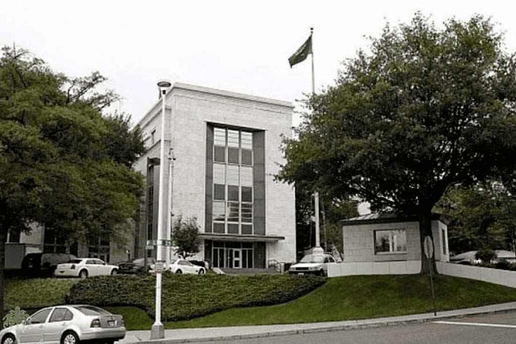 تورط السفارة السعودية في واشنطن بتهريب طالب متهم بقتل مراهقة أميركية في حادث سير بولاية أوريغون سفارة السعودية watanserb.com