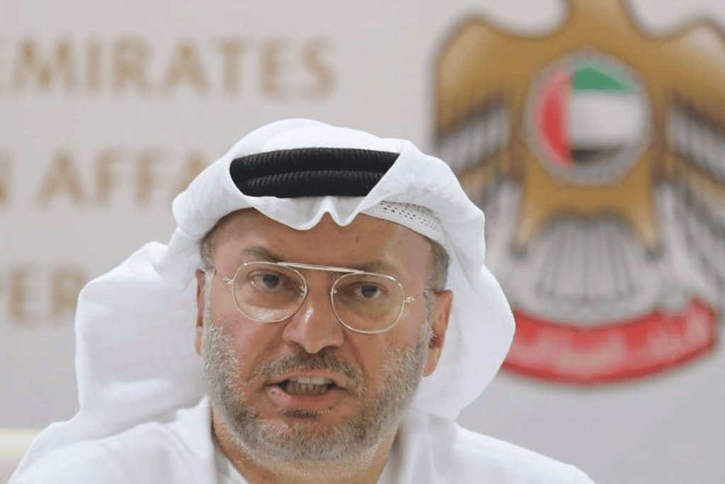 قرقاش يبرر عودة العلاقات مع سوريا ويؤكد ضرورة مواجهة التحديات الإقليمية الراهنة قرقاش ودمشق watanserb.com