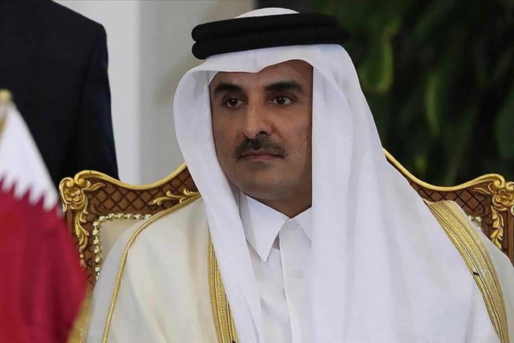 أمير قطر يرفض استقبال أمين عام مجلس التعاون.. الدعوة سُلمت لوزير الدولة و”الزياني” جلس مرتبكا | القصة الكاملة أمير قطر والقمة الخليجية watanserb.com