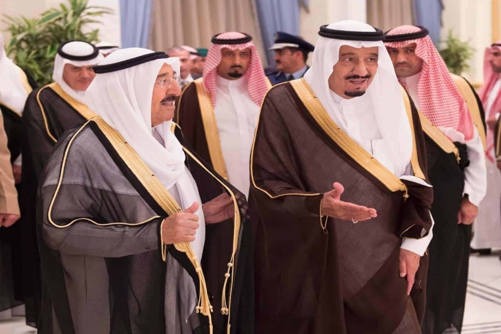 “مجتهد” يكشف ما حدث في جهاز الحرس الملكي السعودي منذ منتصف الليل | القصة الكاملة مجتهد والحرس الملكي watanserb.com