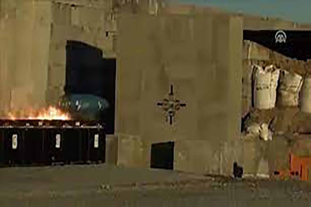 تزِن طناً.. تركيا تنتج قنبلة تتجاوز سرعة الصوت وتخترق جداراً مقوى بالفولاذ | القصة الكاملة قنبلة واختراق جدار مقوى watanserb.com