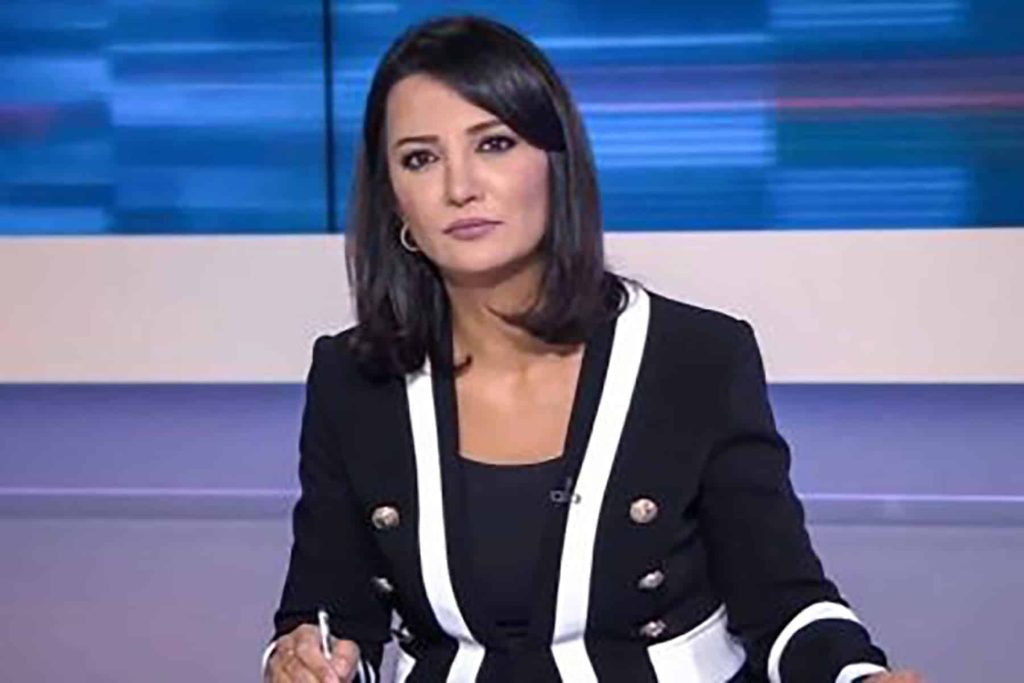 غادة عويس وعرضها watanserb.com