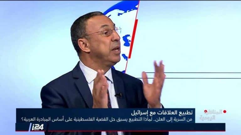 وزير فلسطيني سابق ينفجر غاضبا على قناة إسرائيلية: فجر السعيد ليست عربية وتستحق ان تضرب بالجزمة | القصة الكاملة أشرف العجرمي watanserb.com