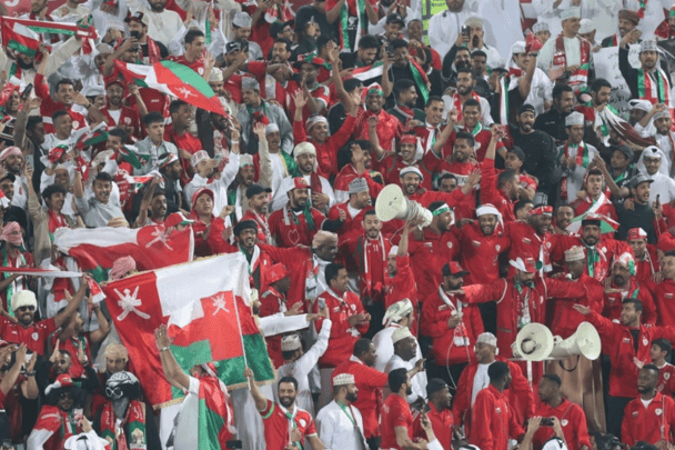 المنتخب القطري والإعلامي watanserb.com