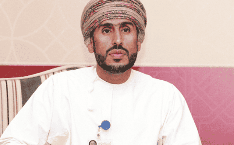 في الحالتين جبان.. كاتب عُماني: ظهور “السيسي” وهو يتصبب عرقا خلال مقابلته مع “CBS”.. تعني أنه إما خائف أو كاذب | القصة الكاملة زكريا المحرمي watanserb.com