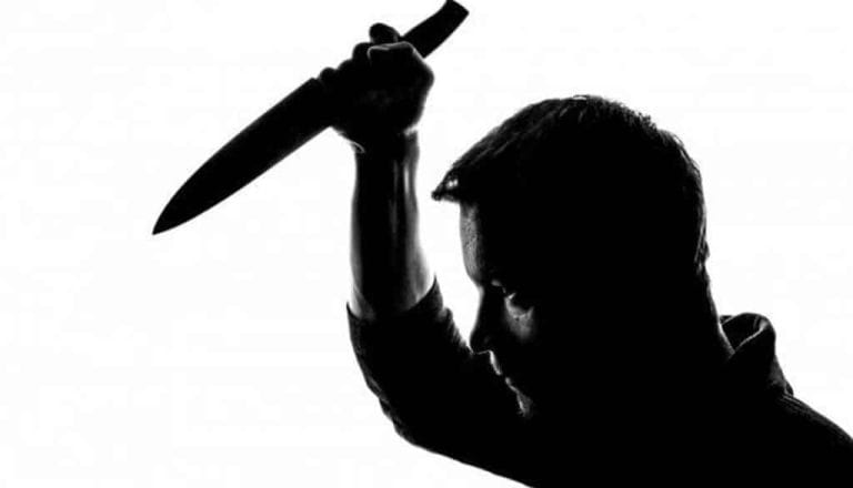 مصري يطعن شقيقه watanserb.com