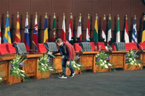 الإمارات بالقمة العربية الأوروبية watanserb.com