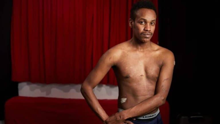 البريطاني علي عيسى أحمد watanserb.com